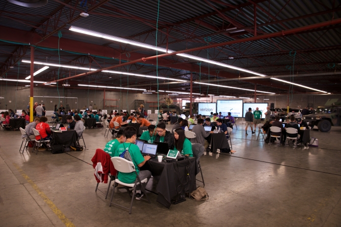 CCIC 2017 teams working on the challenge